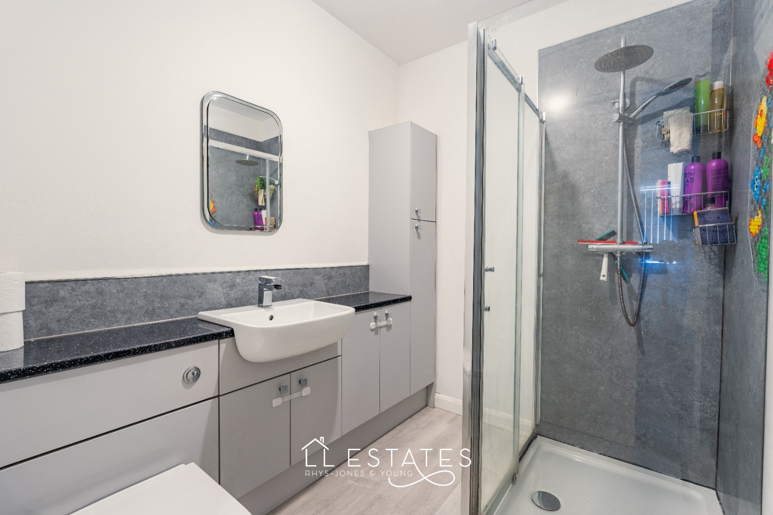 3 bed detached bungalow for sale in Fforddisa, Prestatyn, LL19 8ED  - Property Image 8