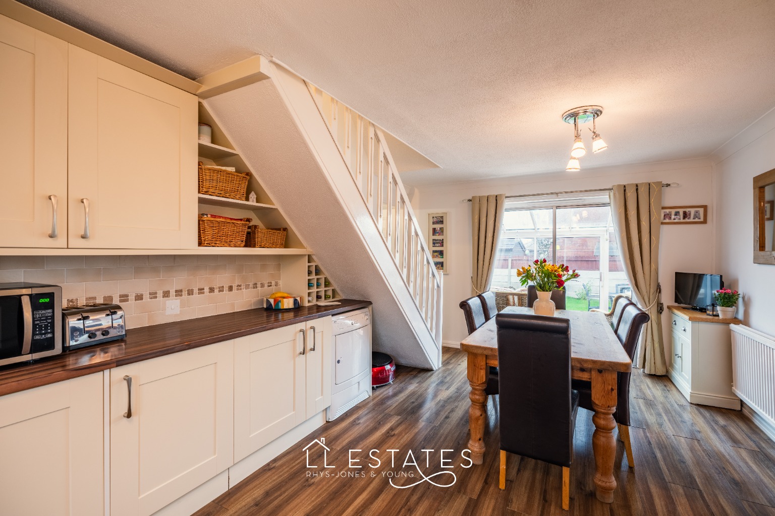 4 bed detached house for sale in Llys Bedwen, Rhyl, LL18 4LQ  - Property Image 5