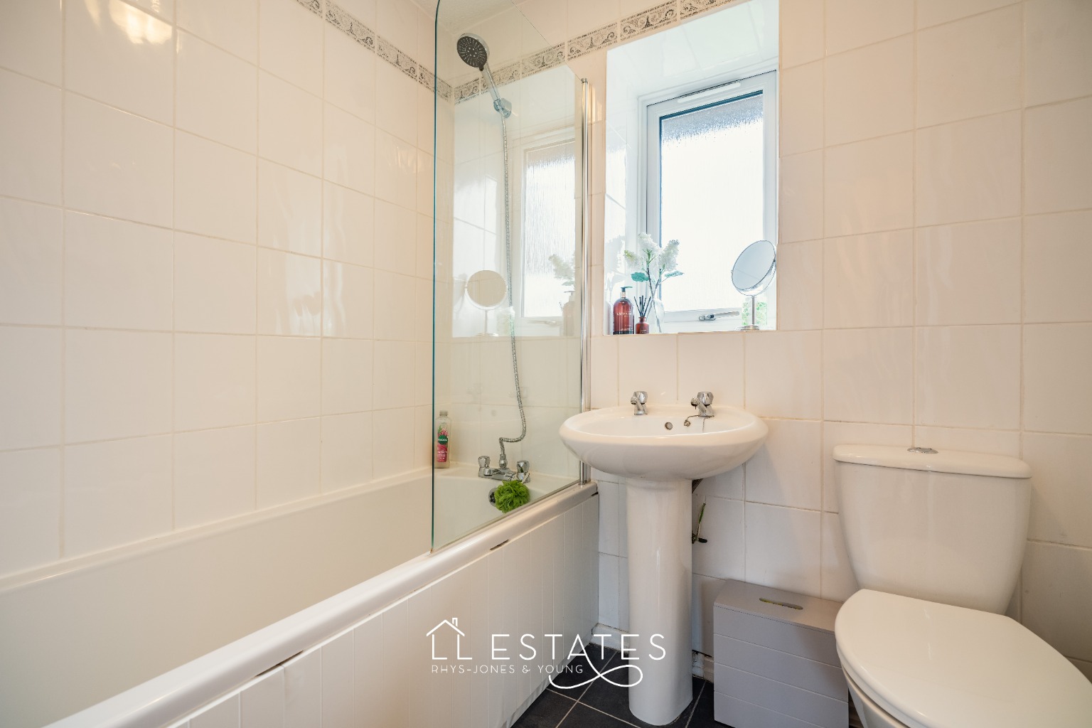 4 bed detached house for sale in Llys Bedwen, Rhyl, LL18 4LQ 10