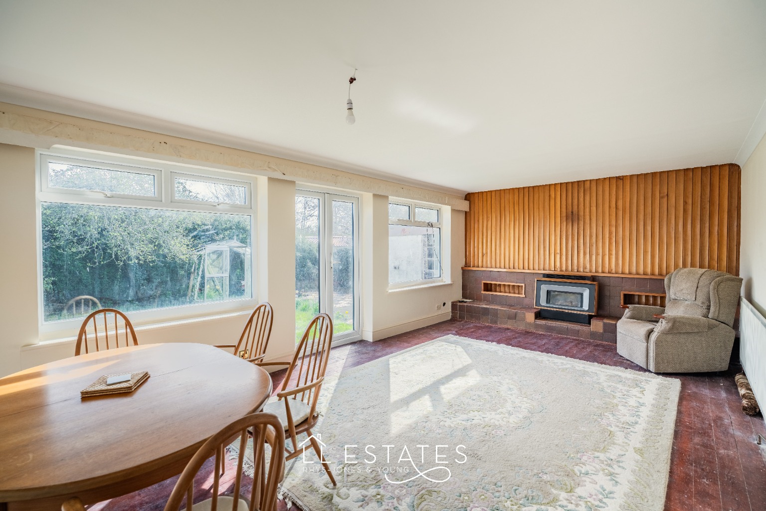 3 bed detached bungalow for sale in Denbigh Circle, Kinmel Bay, LL18 5HW  - Property Image 3