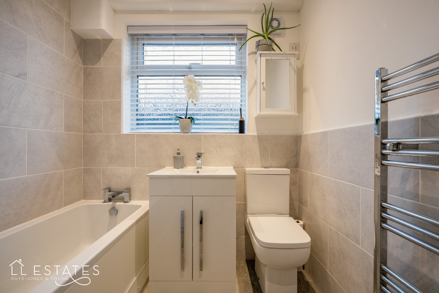 4 bed detached bungalow for sale in Nant Close, Rhuddlan  - Property Image 7