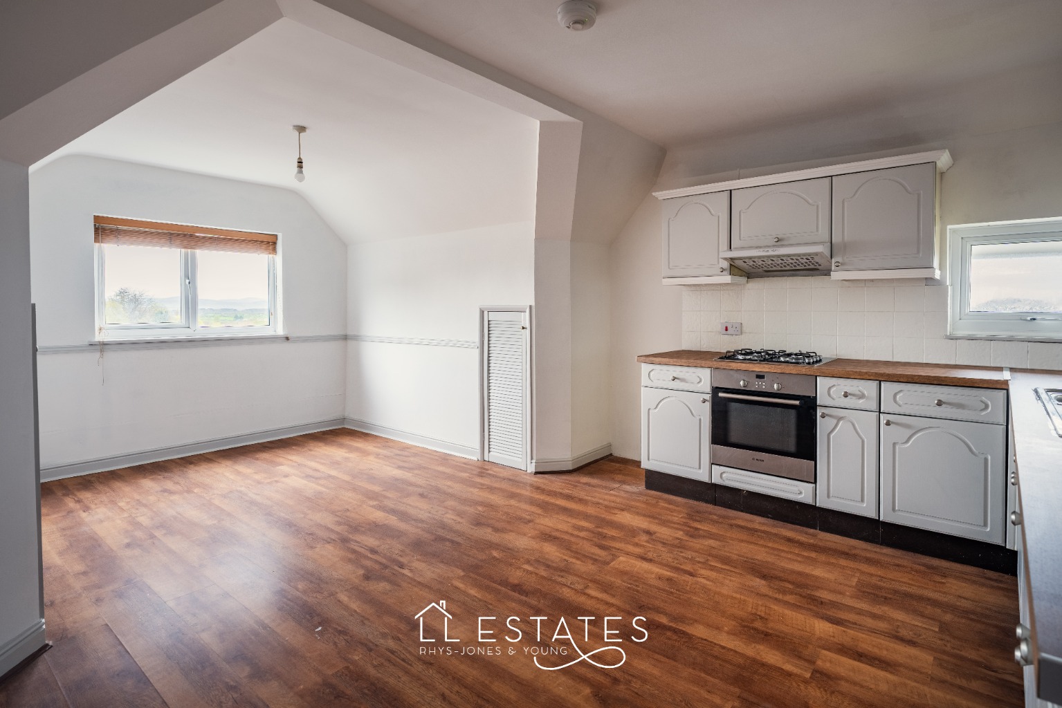 3 bed flat for sale in Fforddlas, Prestatyn, LL19 9SG 2