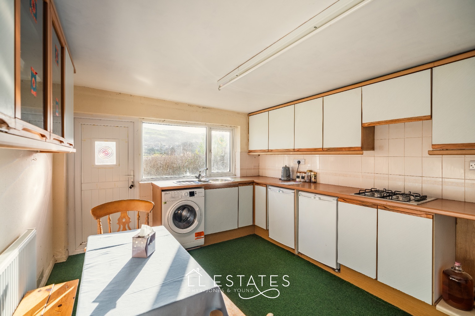 4 bed detached bungalow for sale in Warren Drive, Prestatyn, Denbighshire, LL19 3