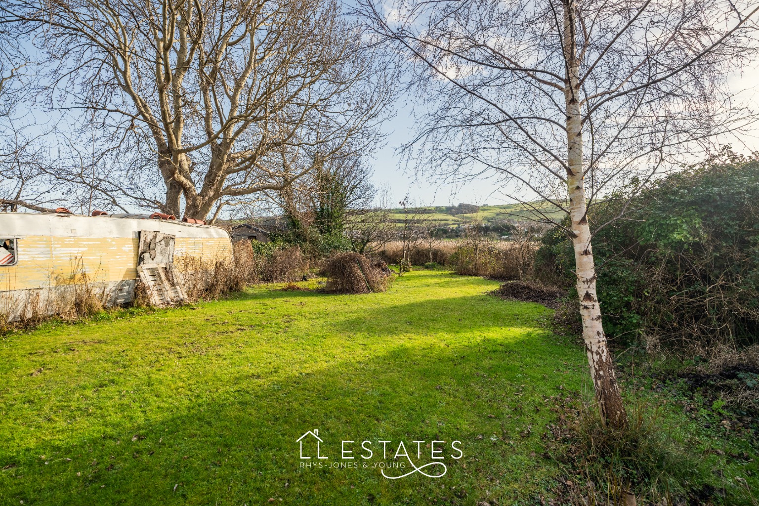 4 bed detached bungalow for sale in Warren Drive, Prestatyn, Denbighshire, LL19 5
