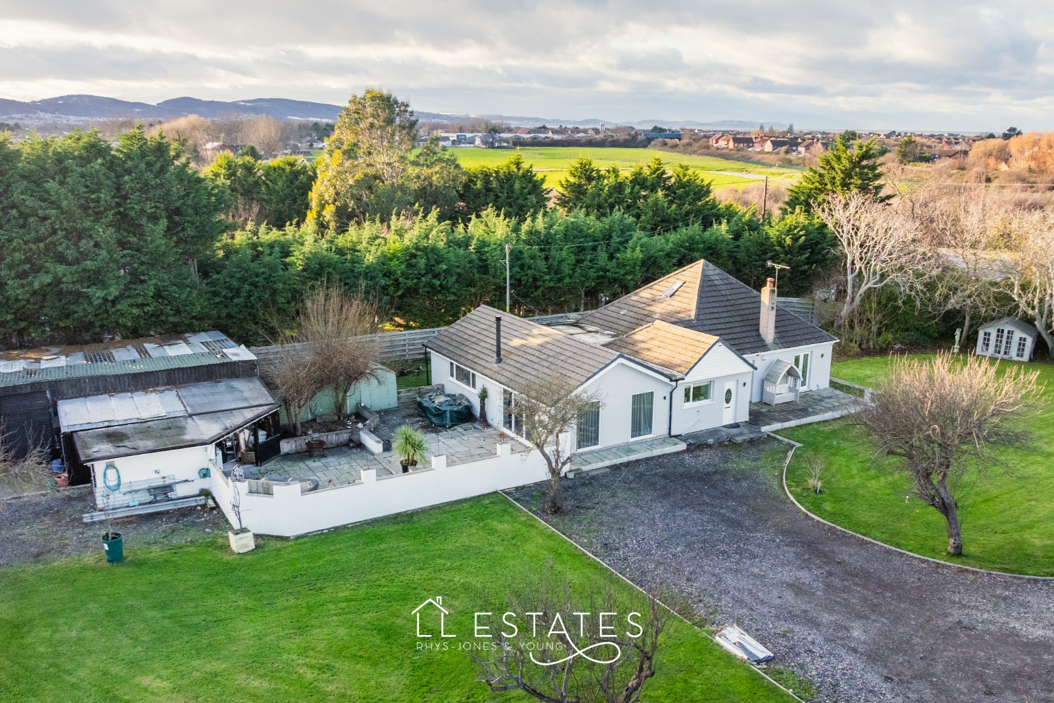 4 bed detached bungalow for sale in Ogwen Avenue, Kinmel Bay, LL18 5ER 21