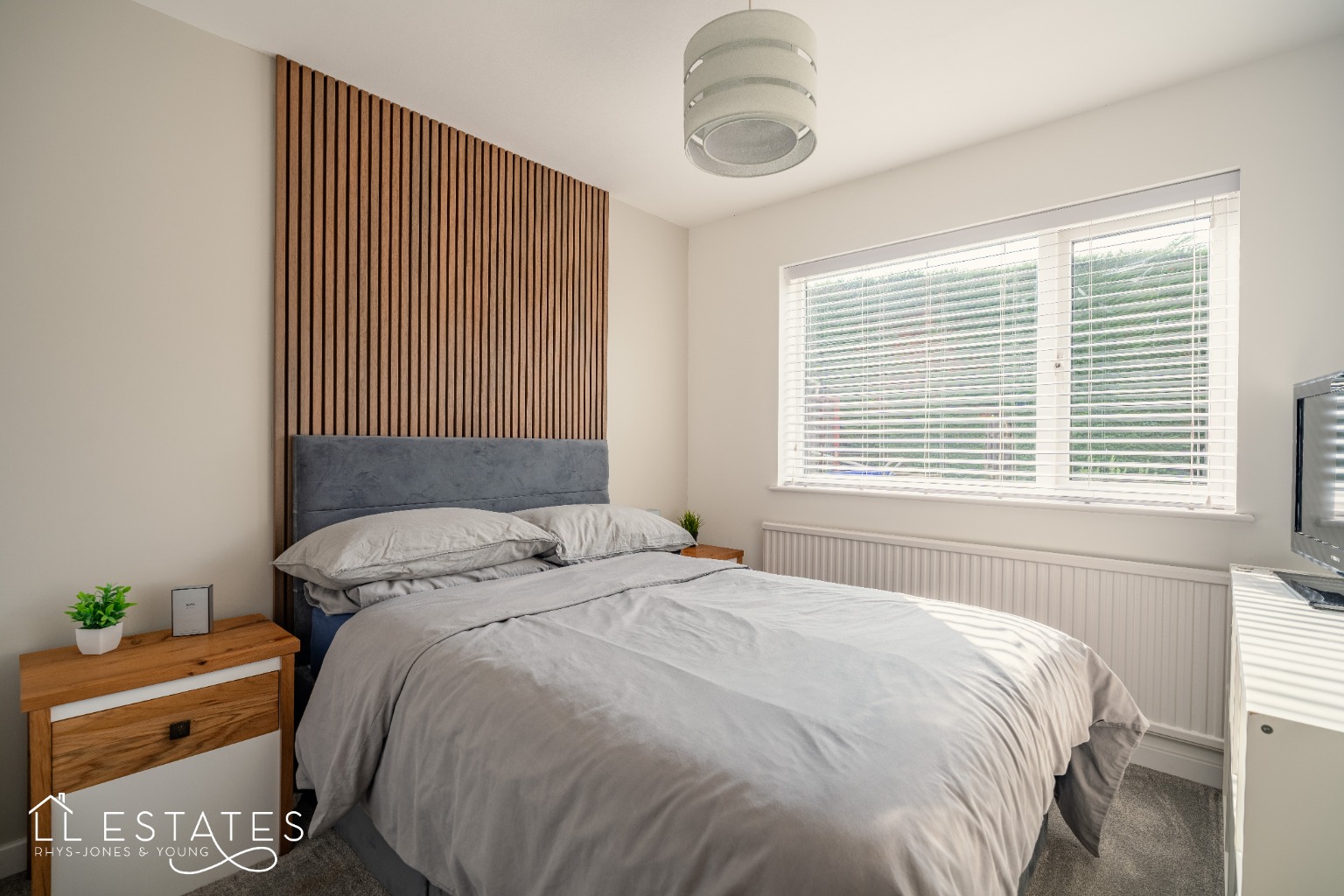 5 bed detached house for sale in Mount Road, St. Asaph  - Property Image 7