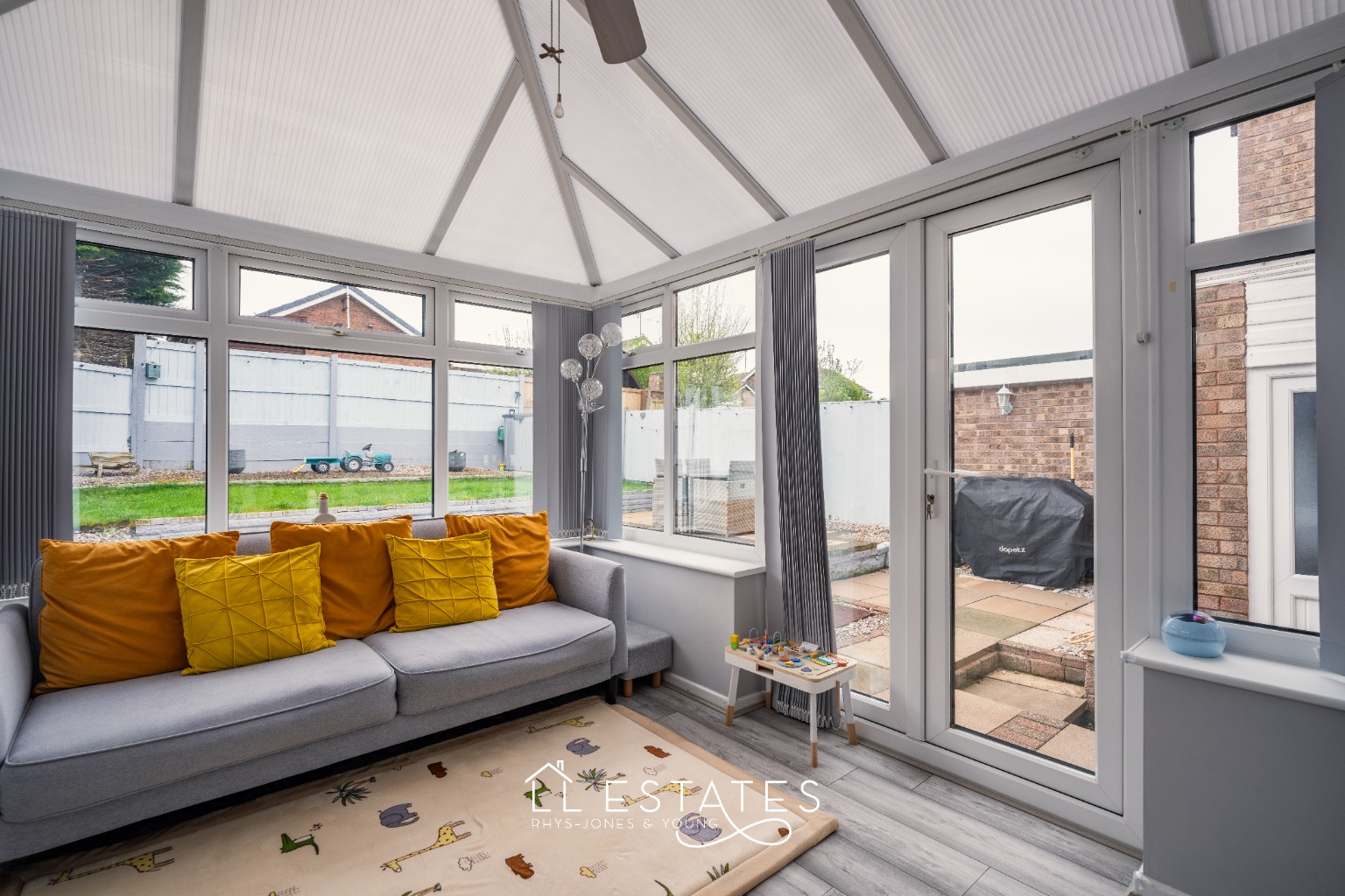 3 bed link detached house for sale in Llwyn Onn, St. Asaph 6