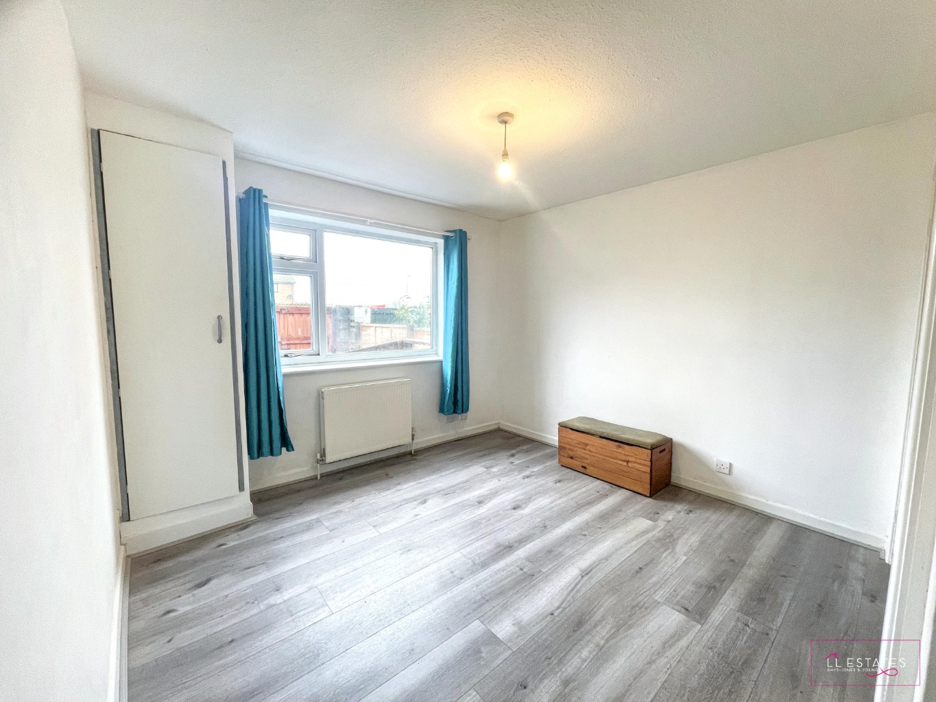1 bed flat for sale in Llys Arthur, Towyn, LL22 9PH 2