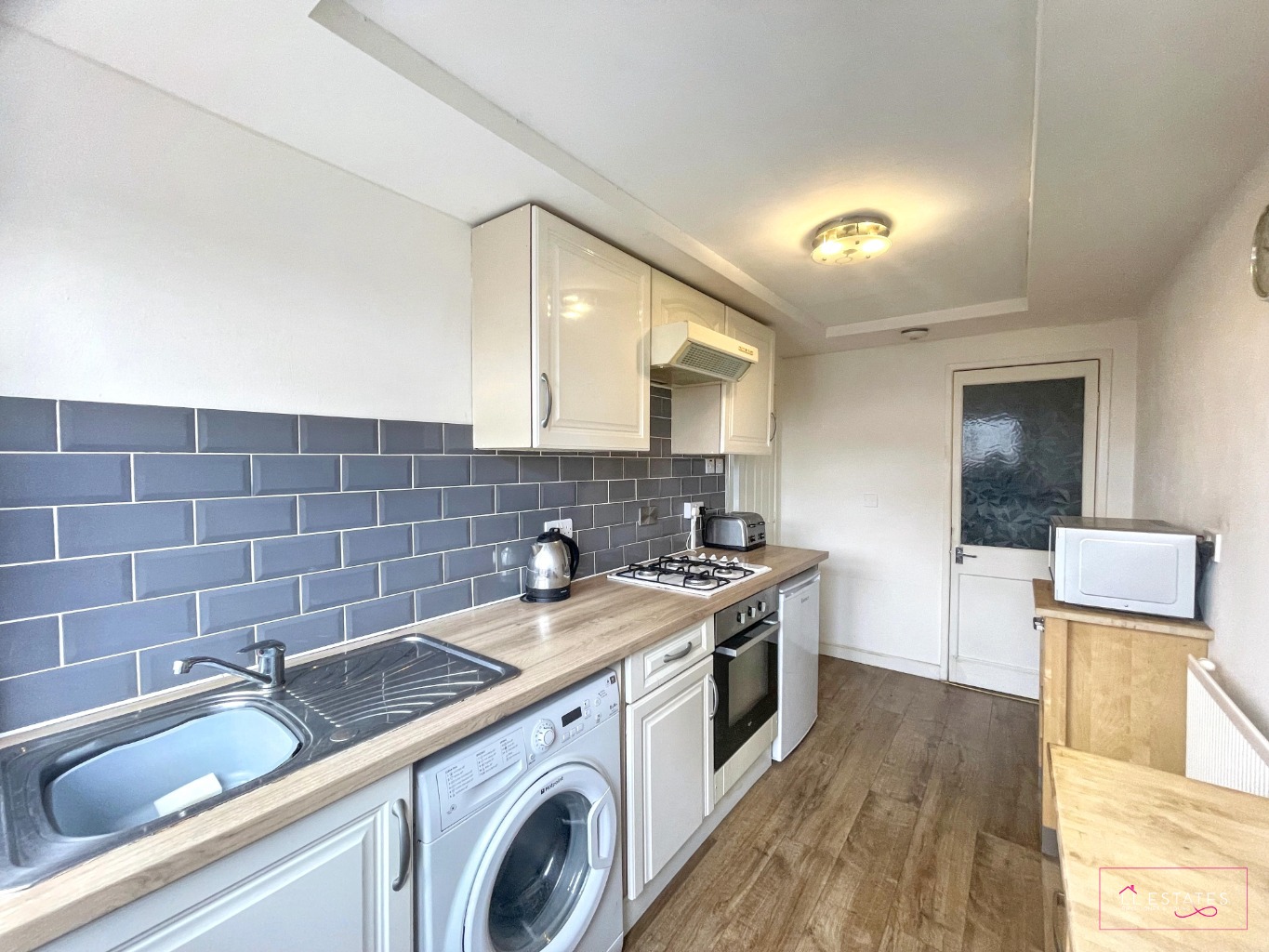 1 bed flat for sale in Llys Arthur, Towyn, LL22 9PH 4