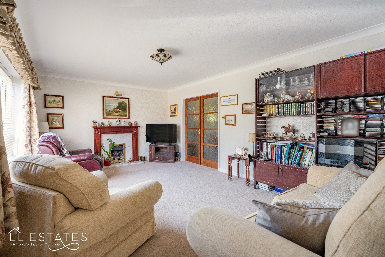 4 bed detached house for sale in Bryn Coed, St Asaph  - Property Image 4