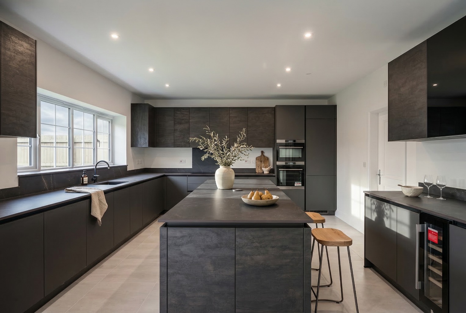 6 bed detached house for sale in Llys Wylfa, St Asaph  - Property Image 2