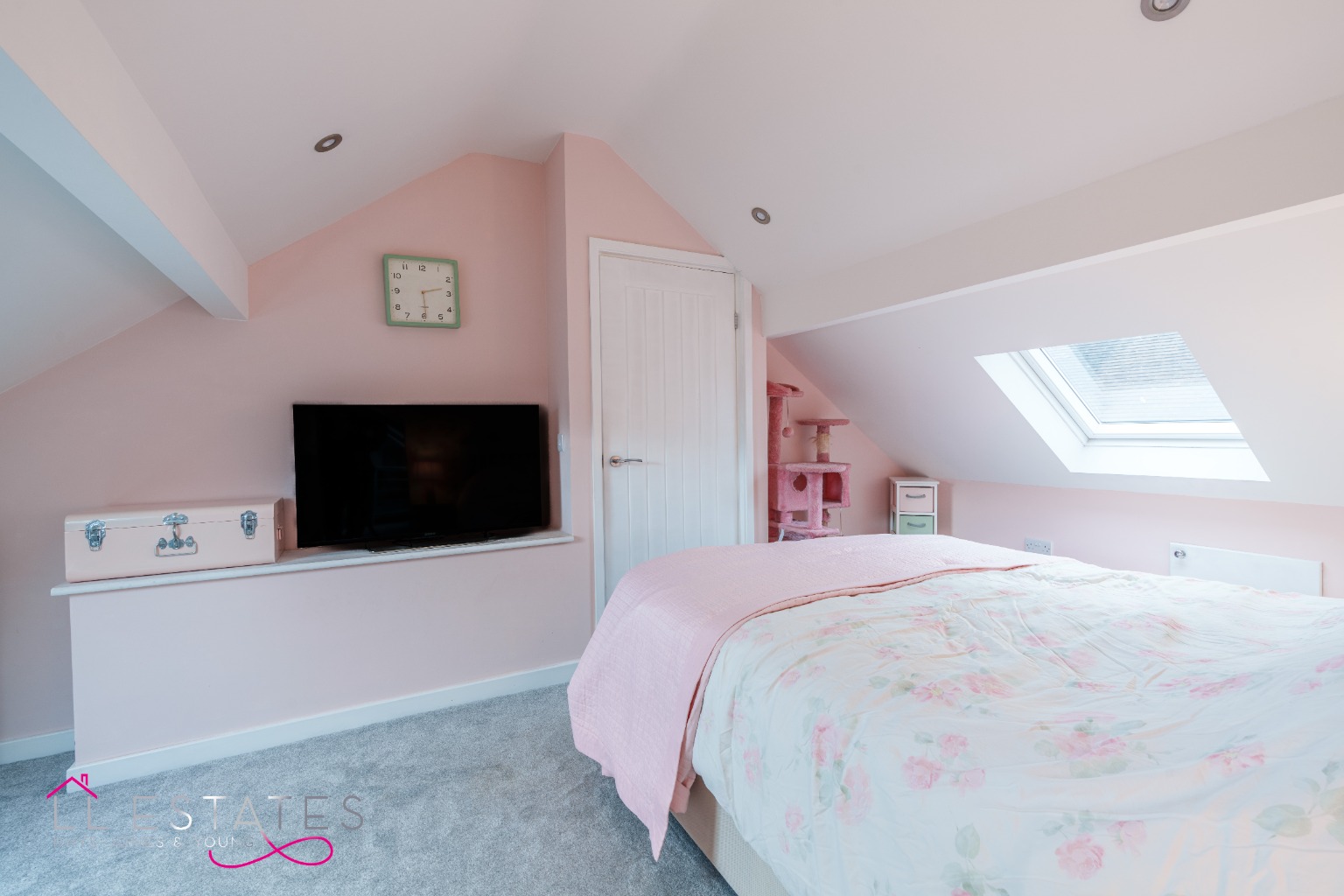3 bed detached bungalow for sale in Hendre Court, Prestatyn, LL19 9SF  - Property Image 13