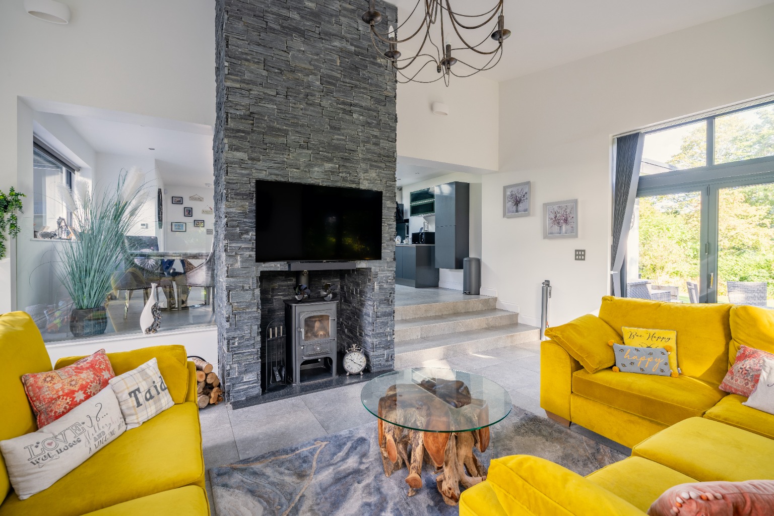 4 bed detached bungalow for sale in Mount Road, St. Asaph, LL17 0DH 6