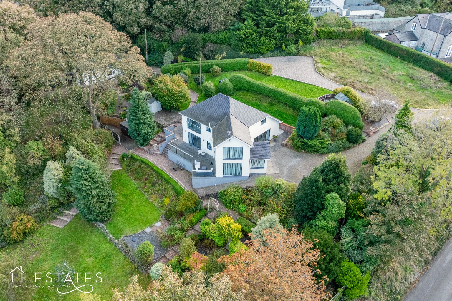 3 bed detached house for sale in Waterfall Road, Dyserth - Property Image 1