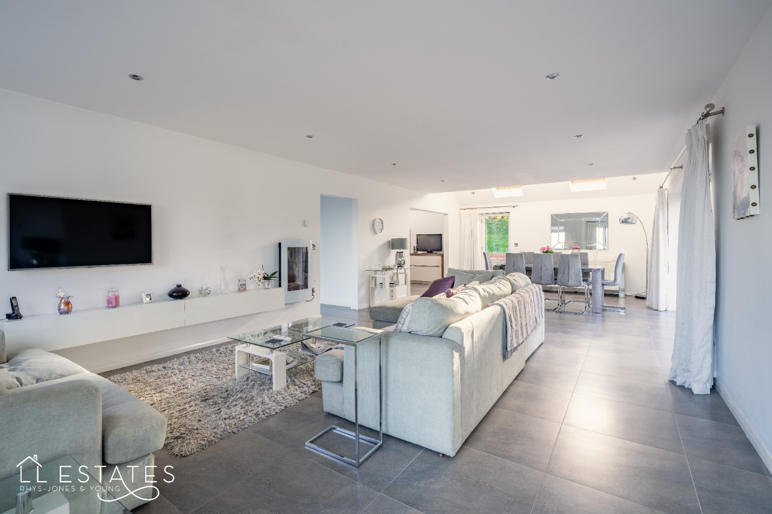 3 bed detached house for sale in Waterfall Road, Dyserth  - Property Image 8