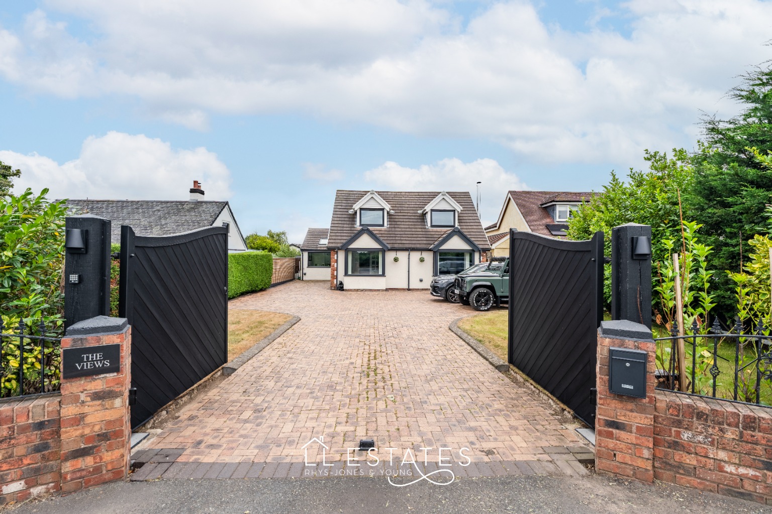 4 bed detached house for sale in The Views, Upper Denbigh Road, St. Asaph, Denbighshire, LL17 0BG