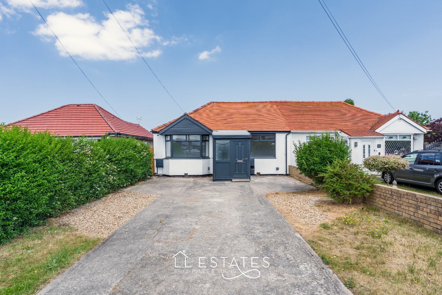 3 bed bungalow for sale in 78 Victoria Road West, Prestatyn, Denbighshire, LL19 7AF  - Property Image 1
