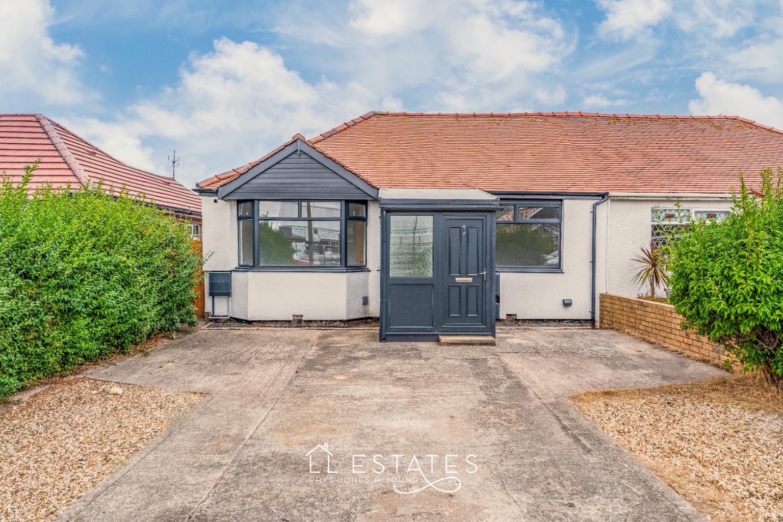 3 bed bungalow for sale in 78 Victoria Road West, Prestatyn, Denbighshire, LL19 7AF