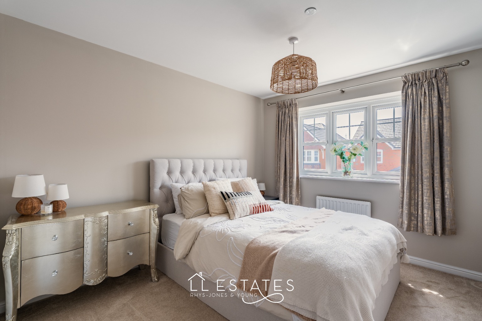 3 bed detached house for sale in 1, Rhodfa Ty Tyn, St Asaph, LL17 0FE  - Property Image 6