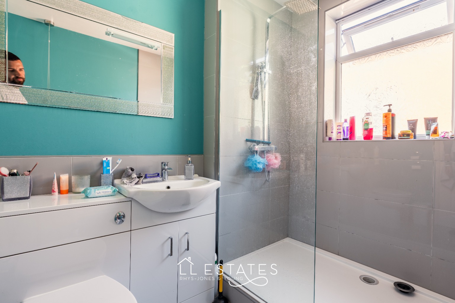 2 bed hairdresser/barber shop for sale in Prestatyn, Denbighshire, LL19  - Property Image 12