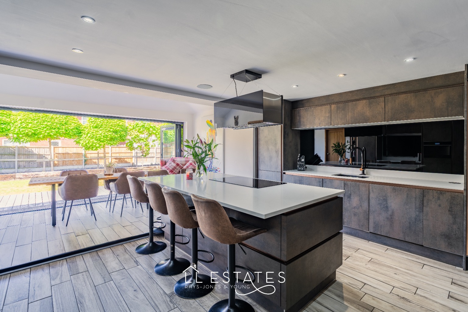 4 bed detached bungalow for sale in Towyn Way East, Towyn, Abergele, Conwy, LL22  - Property Image 3
