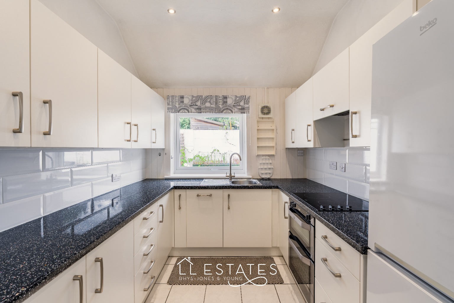 3 bed detached bungalow for sale in Bryn Y Felin, Dyserth. LL18 6AE  - Property Image 2