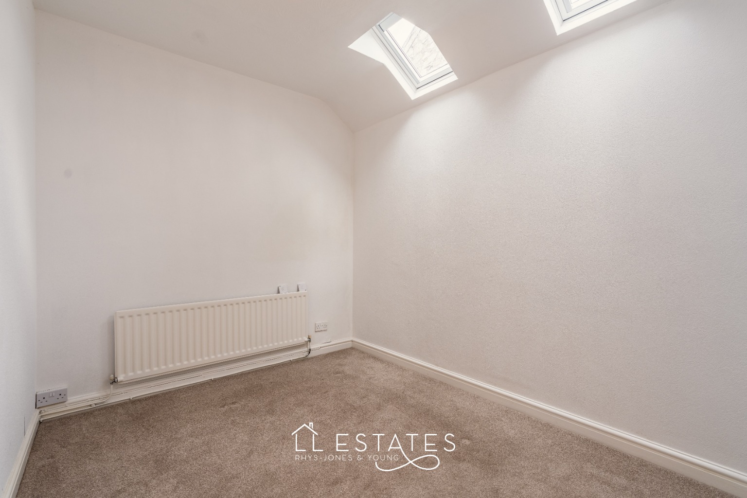 3 bed detached bungalow for sale in Bryn Y Felin, Dyserth. LL18 6AE  - Property Image 9