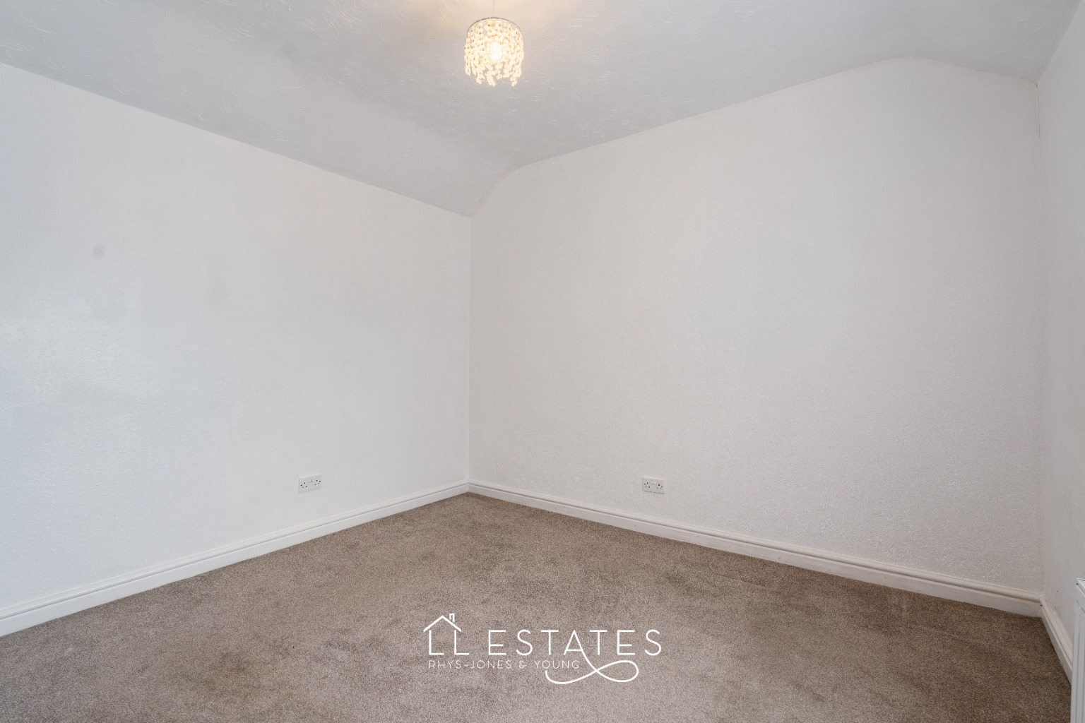3 bed detached bungalow for sale in Bryn Y Felin, Dyserth. LL18 6AE 7