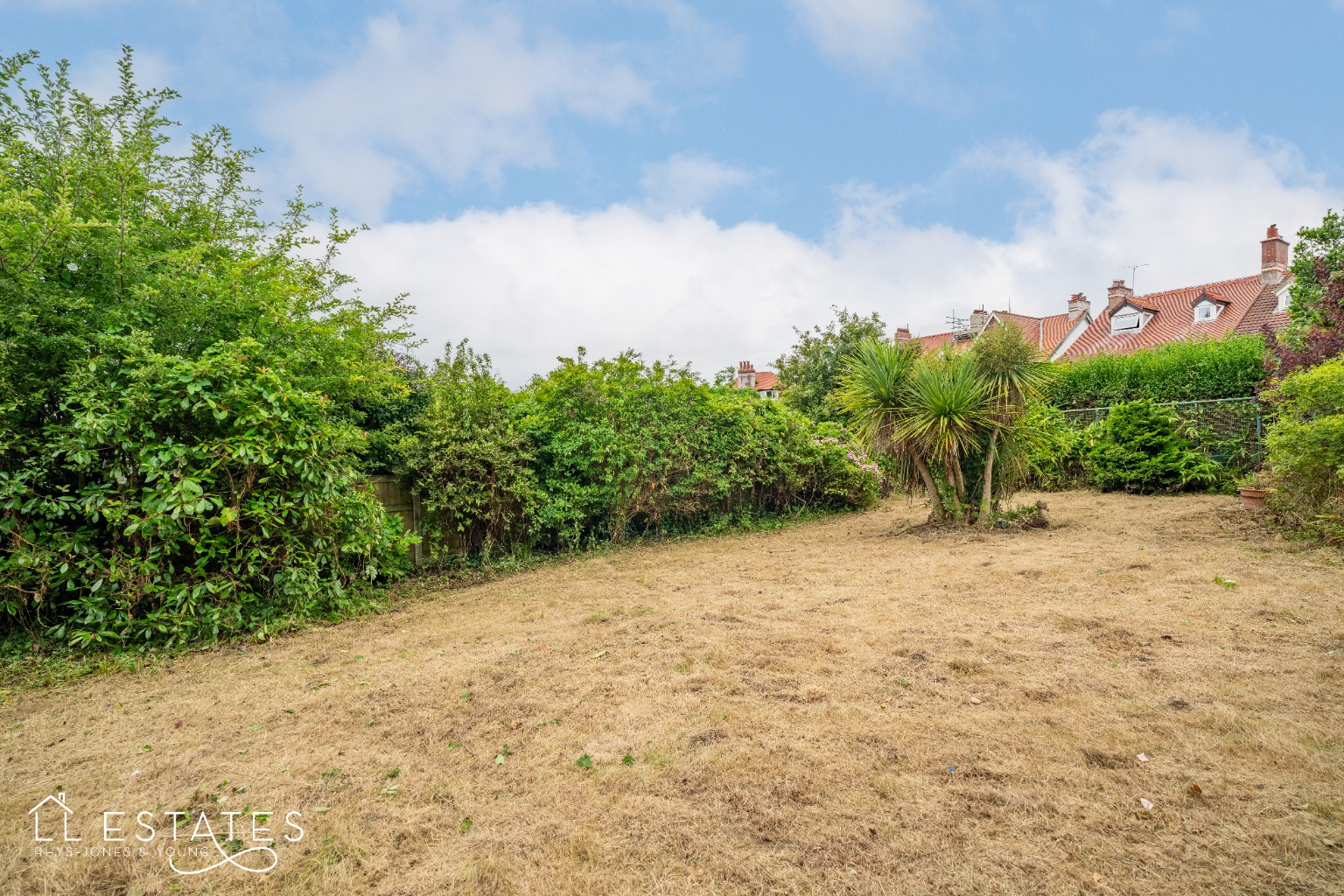 4 bed semi-detached house for sale in 3 Melyd Avenue, Prestatyn, Denbighshire, LL19 8RN  - Property Image 17