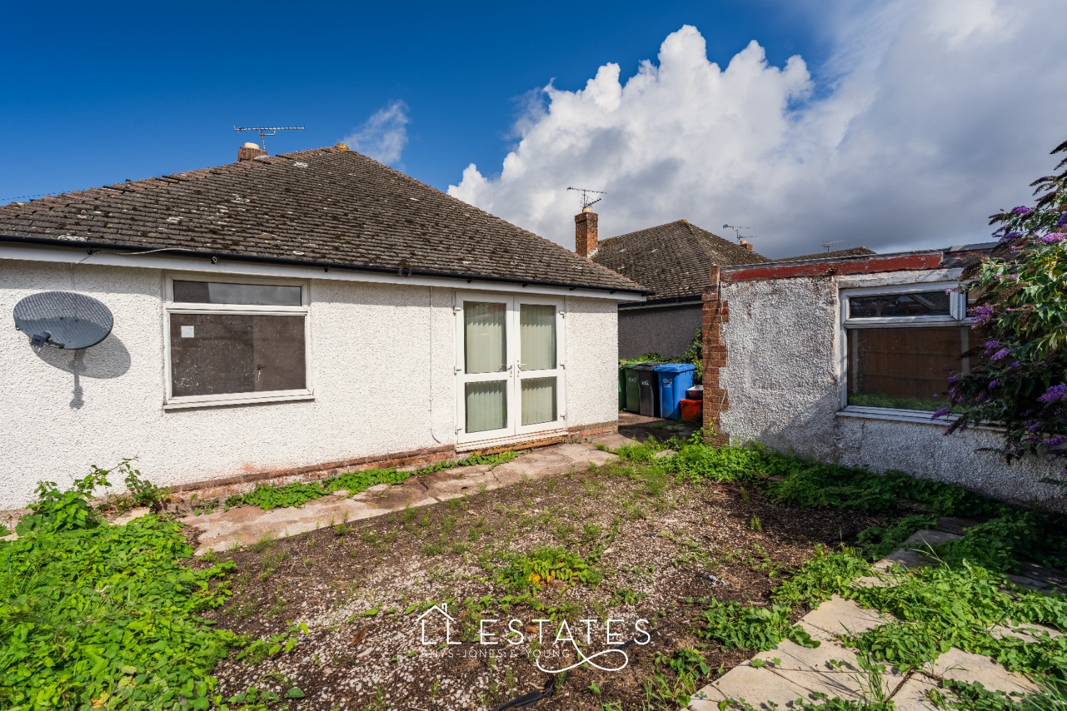 2 bed detached bungalow for sale in 1 Woodside Gardens, Rhyl, Denbighshire, LL18 2NW 10