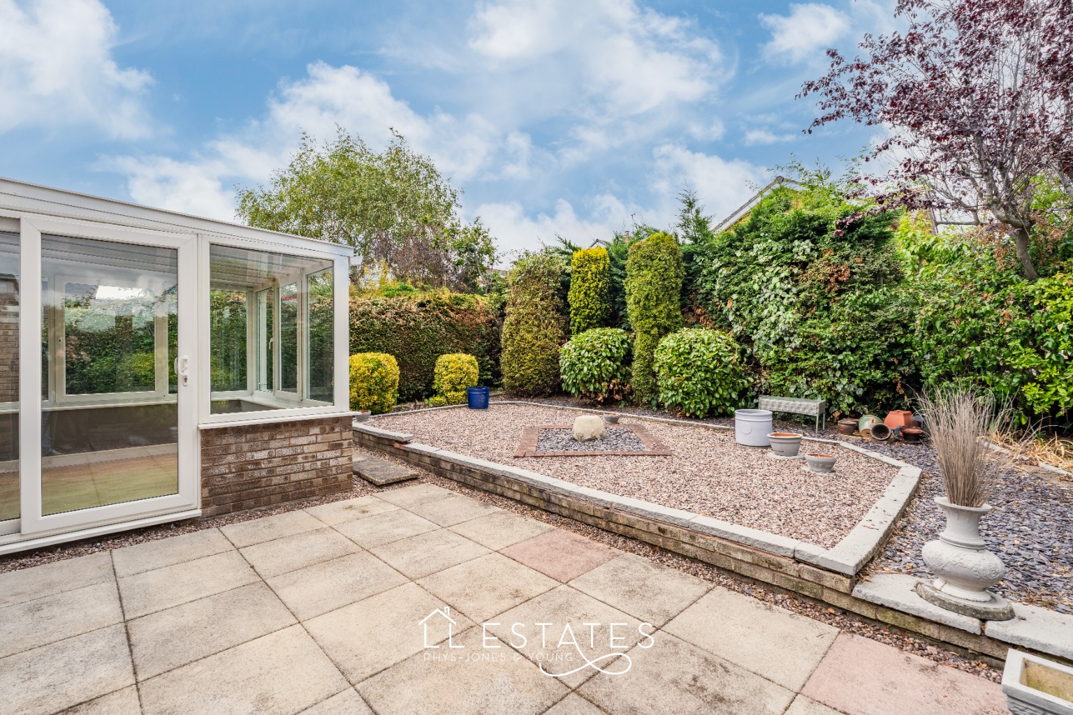 2 bed detached bungalow for sale in 12 Llys Clwyd, St. Asaph, Denbighshire, LL17 0UA  - Property Image 11