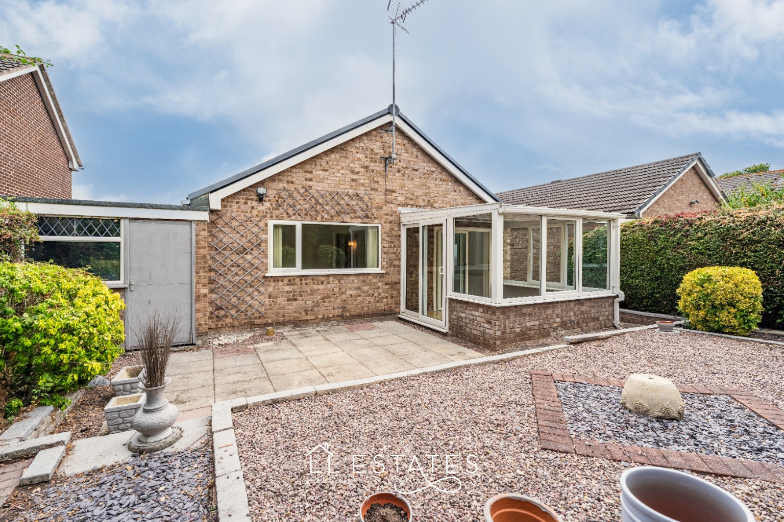 2 bed detached bungalow for sale in 12 Llys Clwyd, St. Asaph, Denbighshire, LL17 0UA 11
