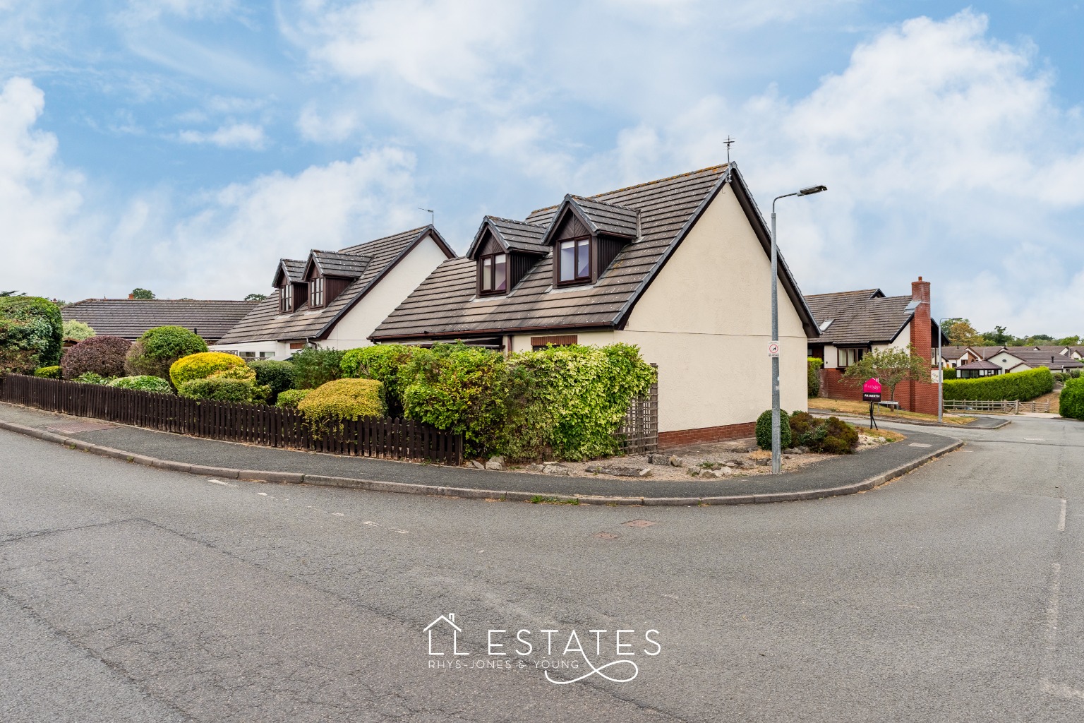3 bed detached house for sale in Trefnant, Denbigh, Denbighshire, LL16