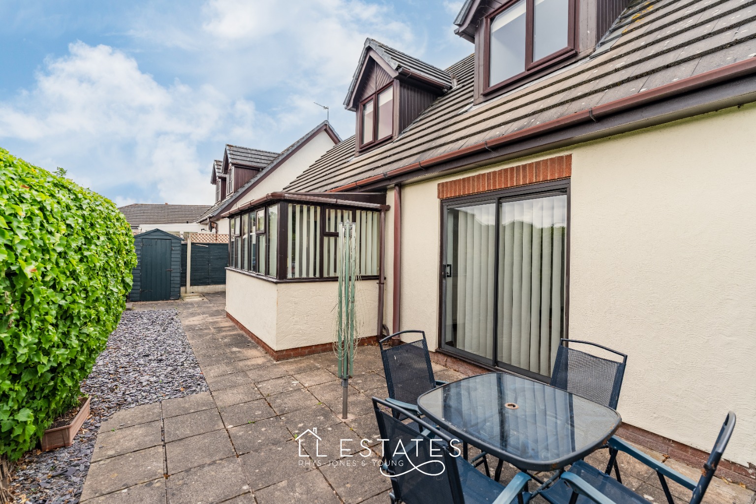 3 bed detached house for sale in Trefnant, Denbigh, Denbighshire, LL16 9