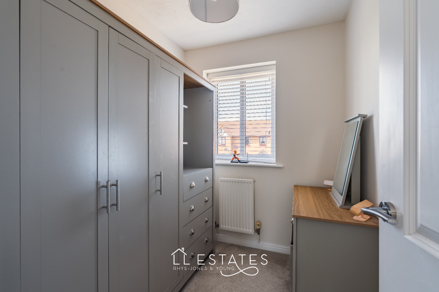3 bed semi-detached house for sale in Walnut Crescent, Rhyl. LL18 4PQ 8