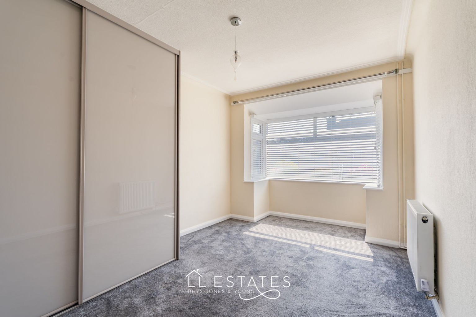 3 bed detached bungalow for sale in Russell Court, Rhyl, Denbighshire, LL18 5