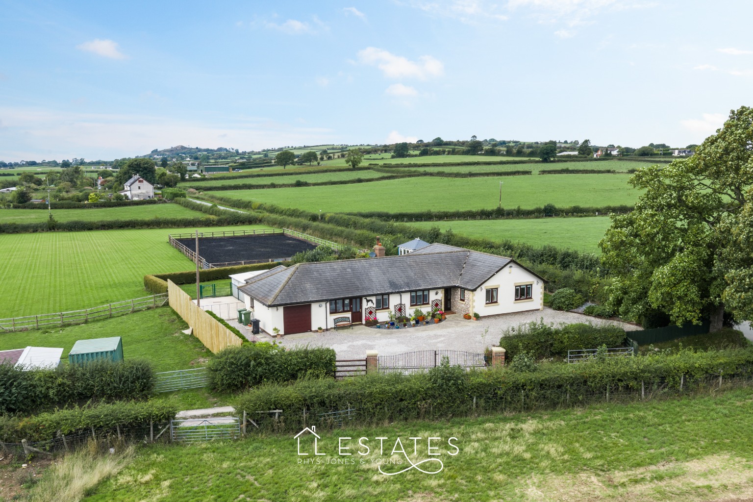 4 bed detached bungalow for sale in The Sycamores, Sarn, Holywell, Flintshire, CH8 9DE - Property Image 1