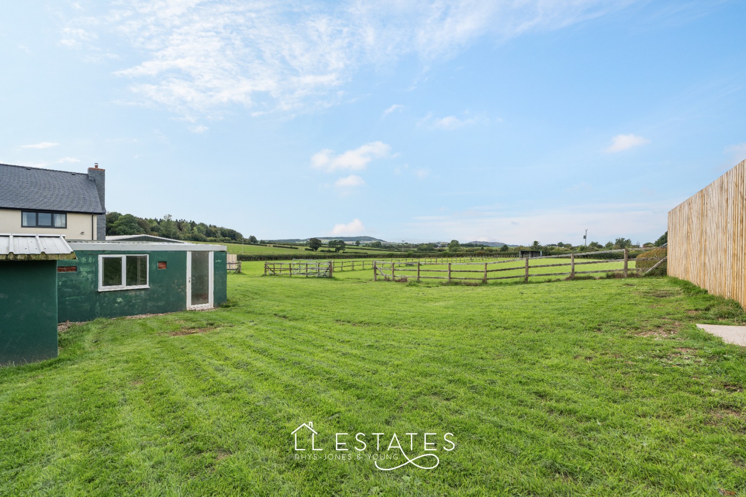 4 bed detached bungalow for sale in The Sycamores, Sarn, Holywell, Flintshire, CH8 9DE 27