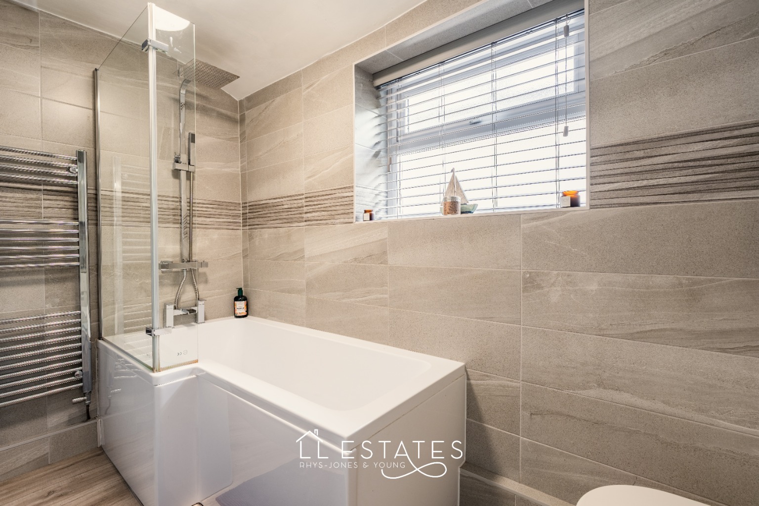 2 bed terraced house for sale in 9 Burgedin Terrace, Rhuddlan, Denbighshire, LL18 5AN  - Property Image 7
