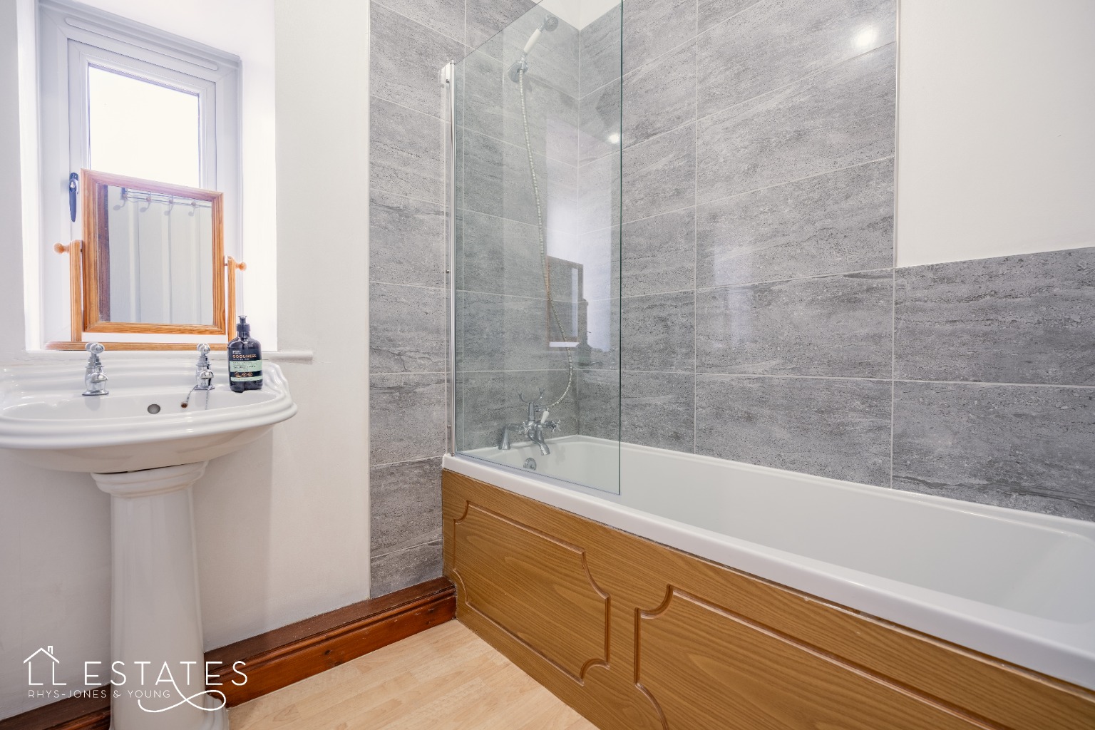 1 bed cottage to rent in Tremeirchion, St. Asaph, Denbighshire, LL17  - Property Image 7