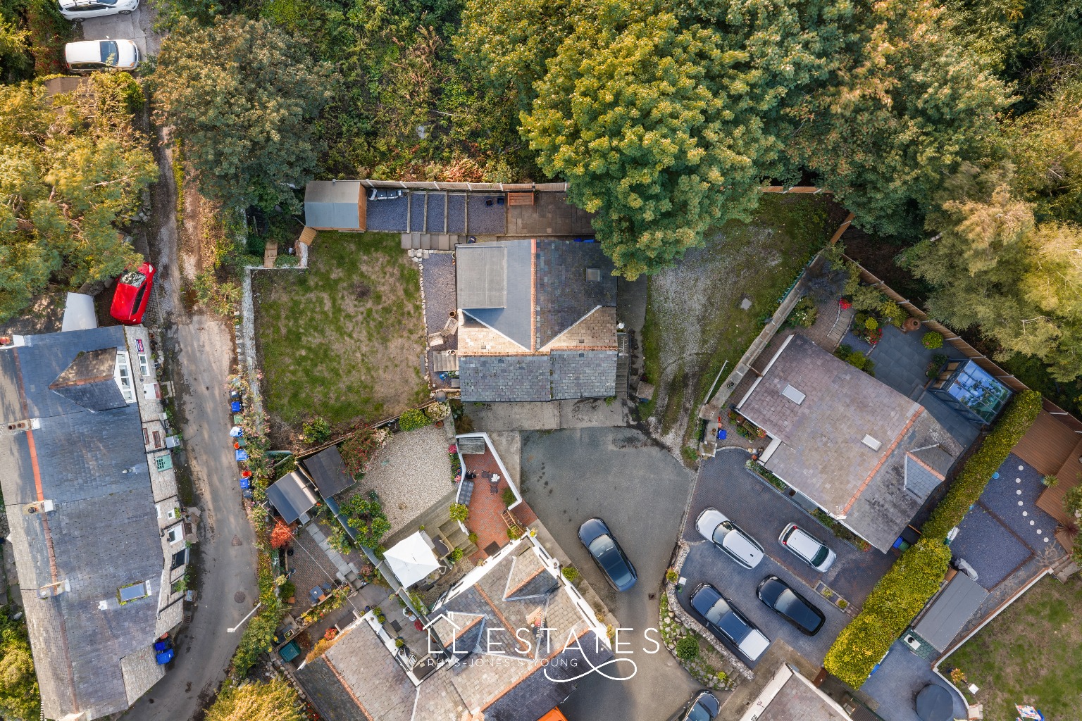 3 bed cottage for sale in Brookdale Coach House, Cefn Y Gwrych, Prestatyn, Denbighshire, LL19 8LH  - Property Image 17