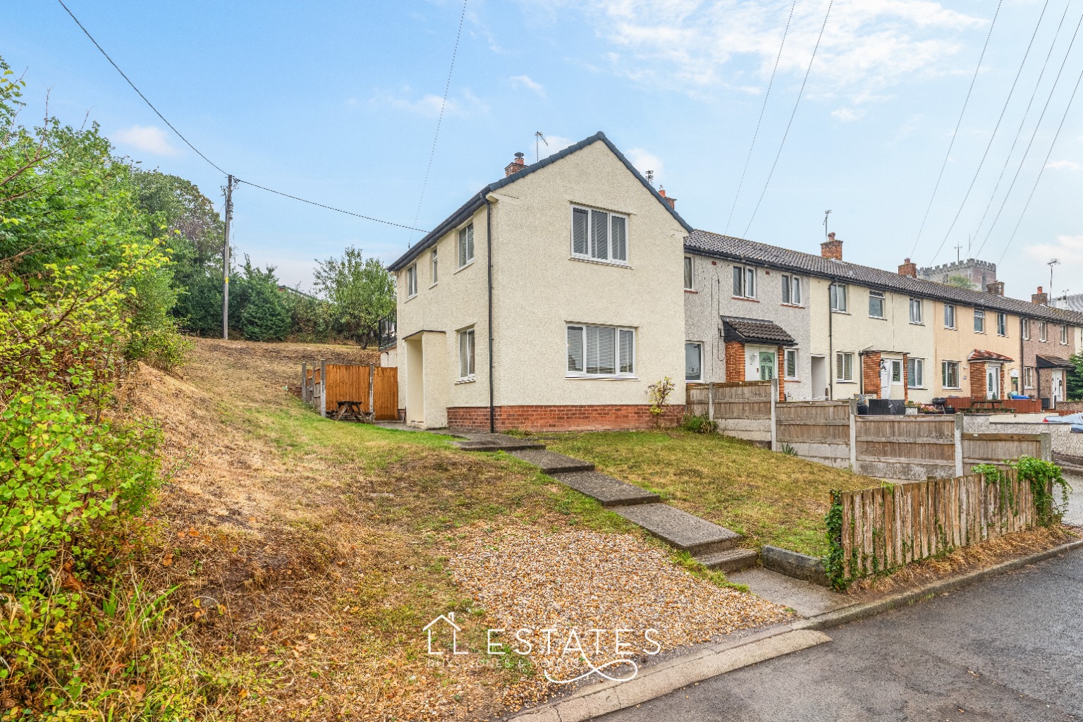 2 bed end of terrace house for sale in 1 Hillside, St. Asaph, Denbighshire, LL17 0SB