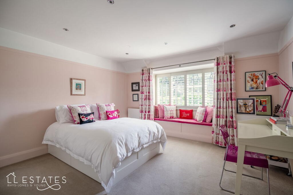 5 bed detached house to rent in Fforddlas, Prestatyn, Denbighshire, LL19  - Property Image 18