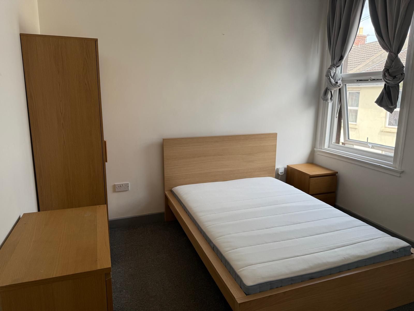 1 bed house share to rent in Room 7, Alexandra Parade, Weston Super Mare