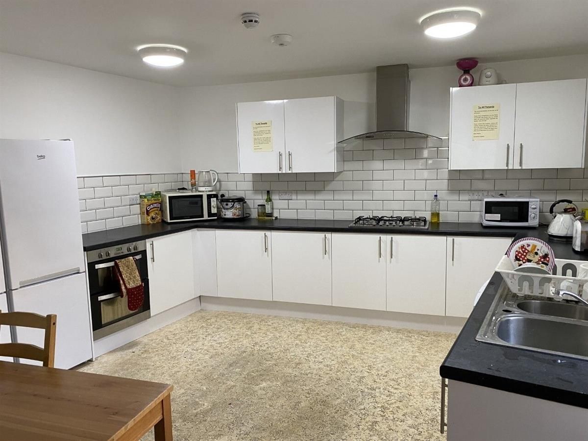 1 bed house share to rent, Weston-super-Mare  - Property Image 2