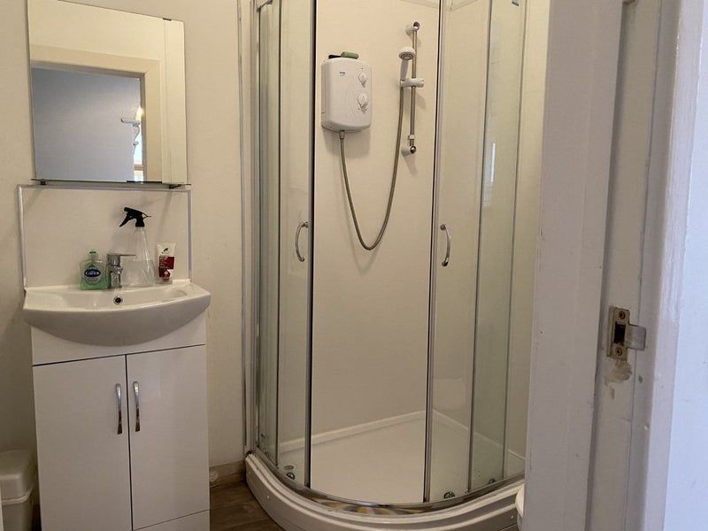 1 bed house share to rent in Upper Church Road, Weston-super-Mare  - Property Image 7