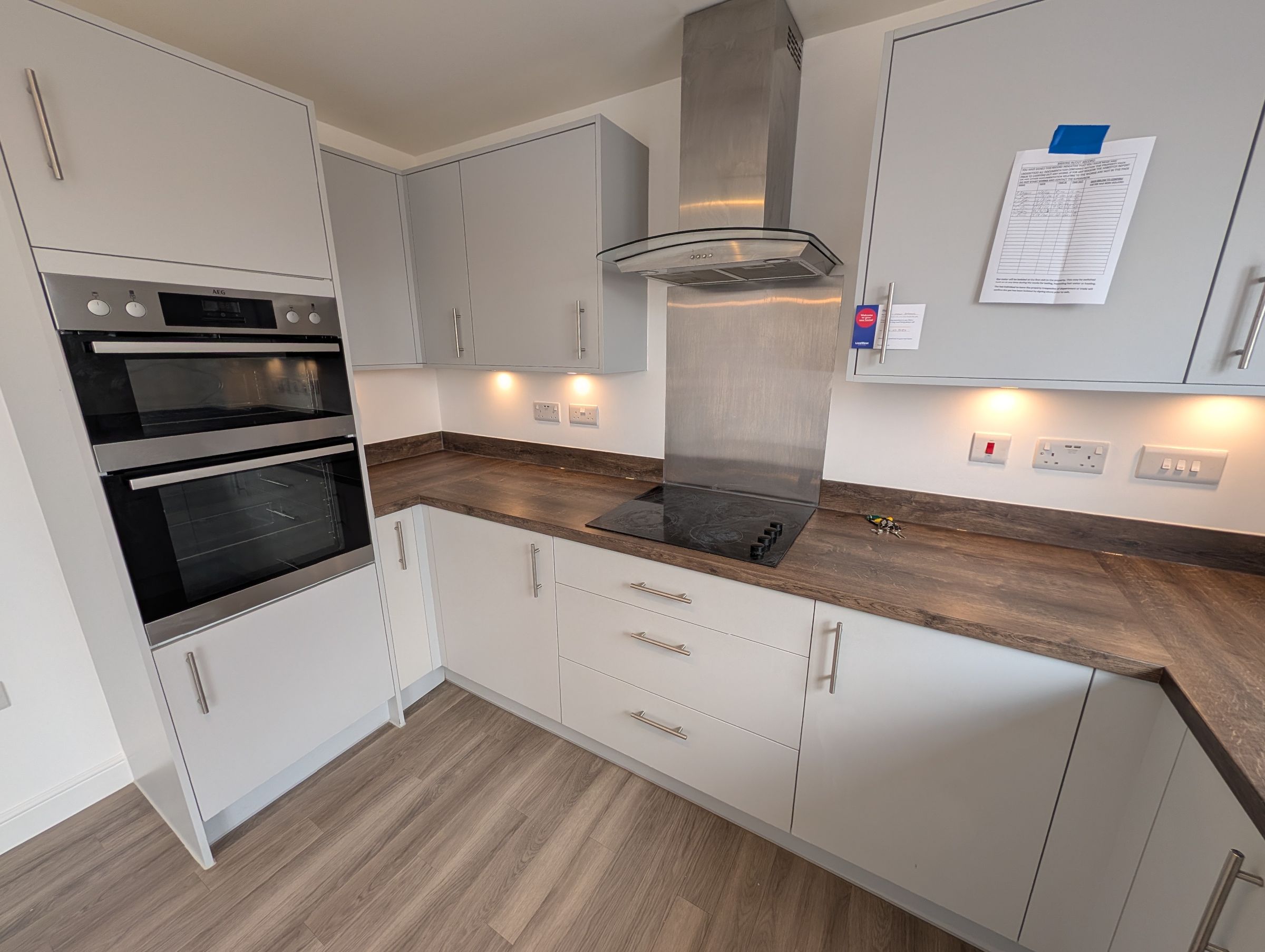 1 bed flat to rent in Mustoe Road, Frenchay, Bristol 3