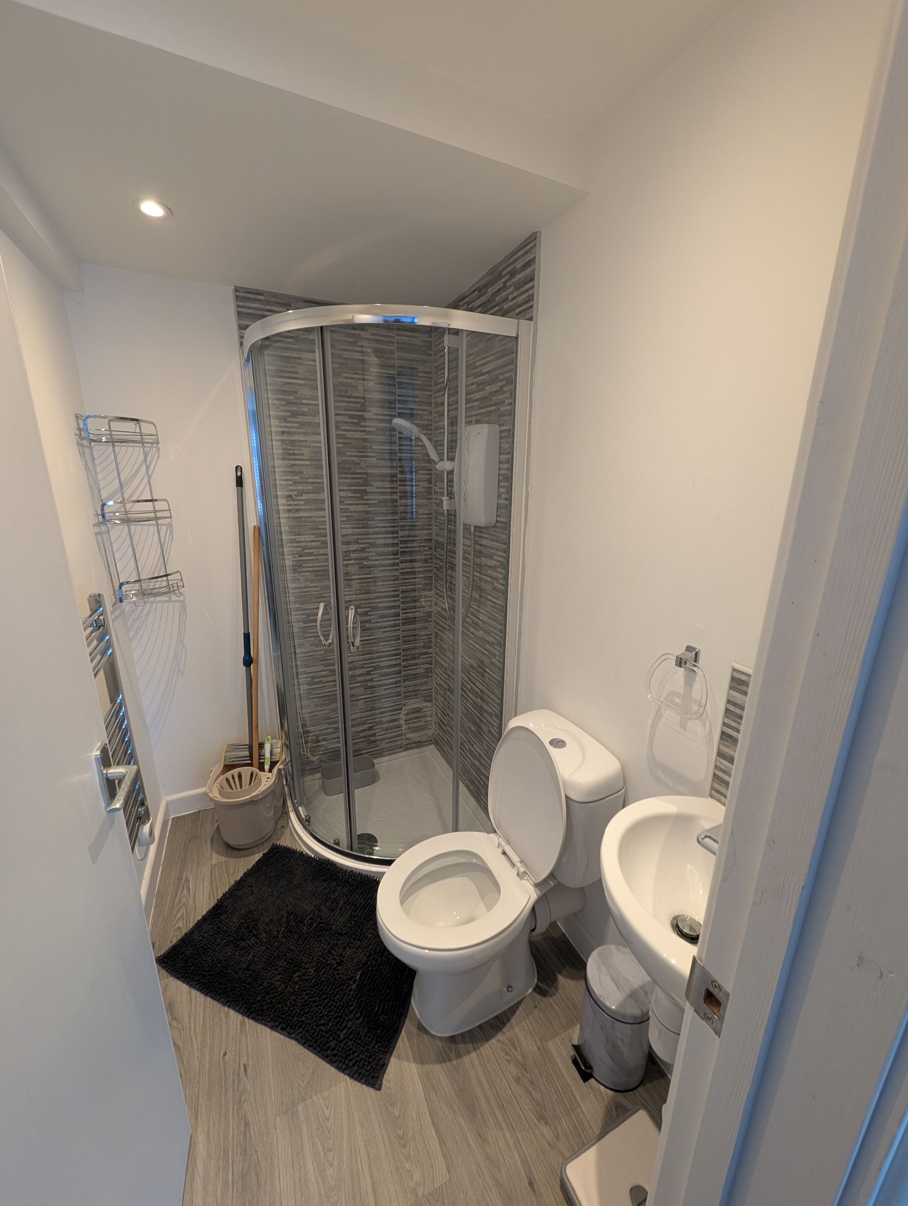 1 bed flat to rent in Greenside Close, Bristol 5