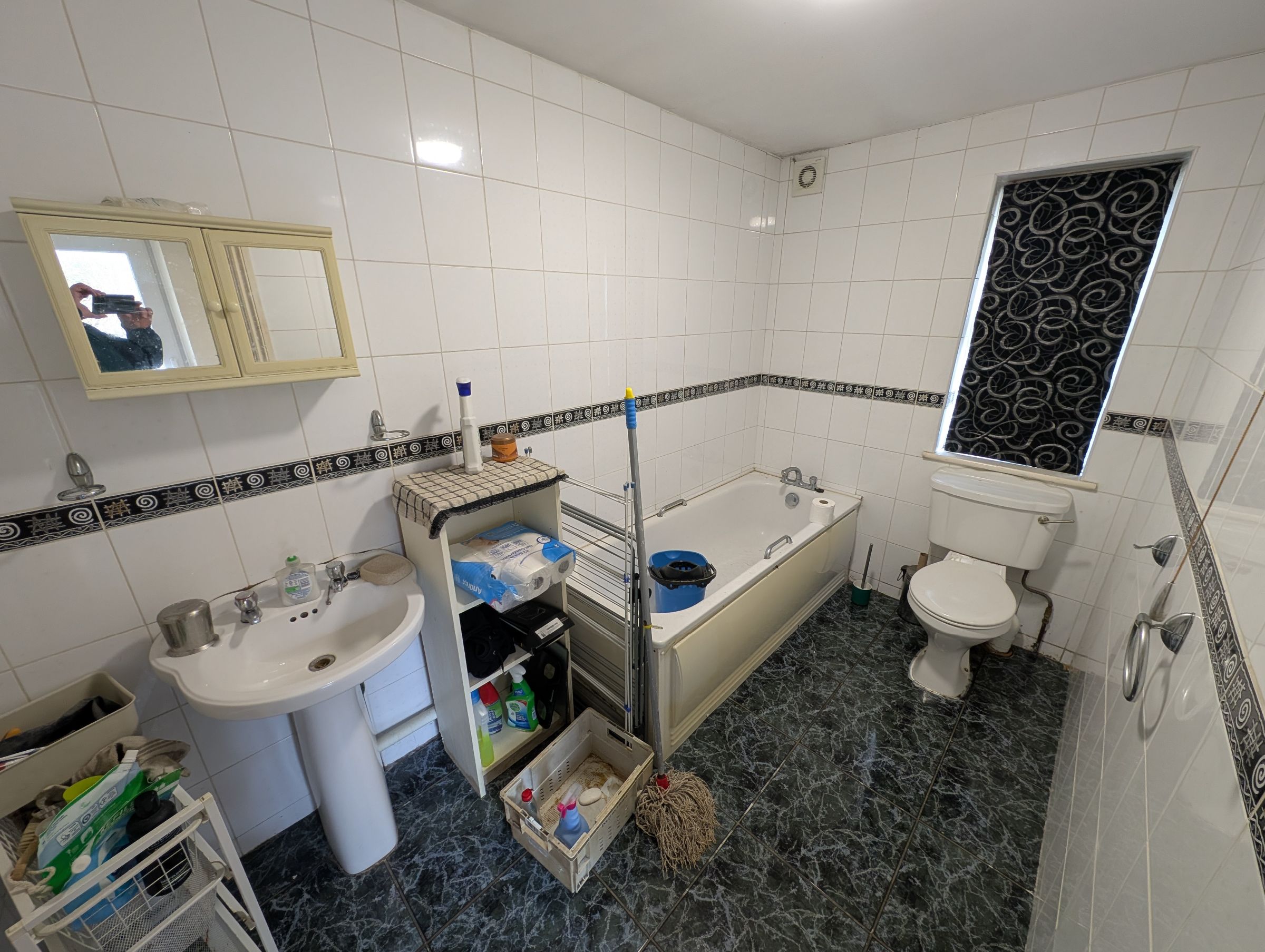 3 bed flat to rent in St. Andrews, Bristol  - Property Image 12