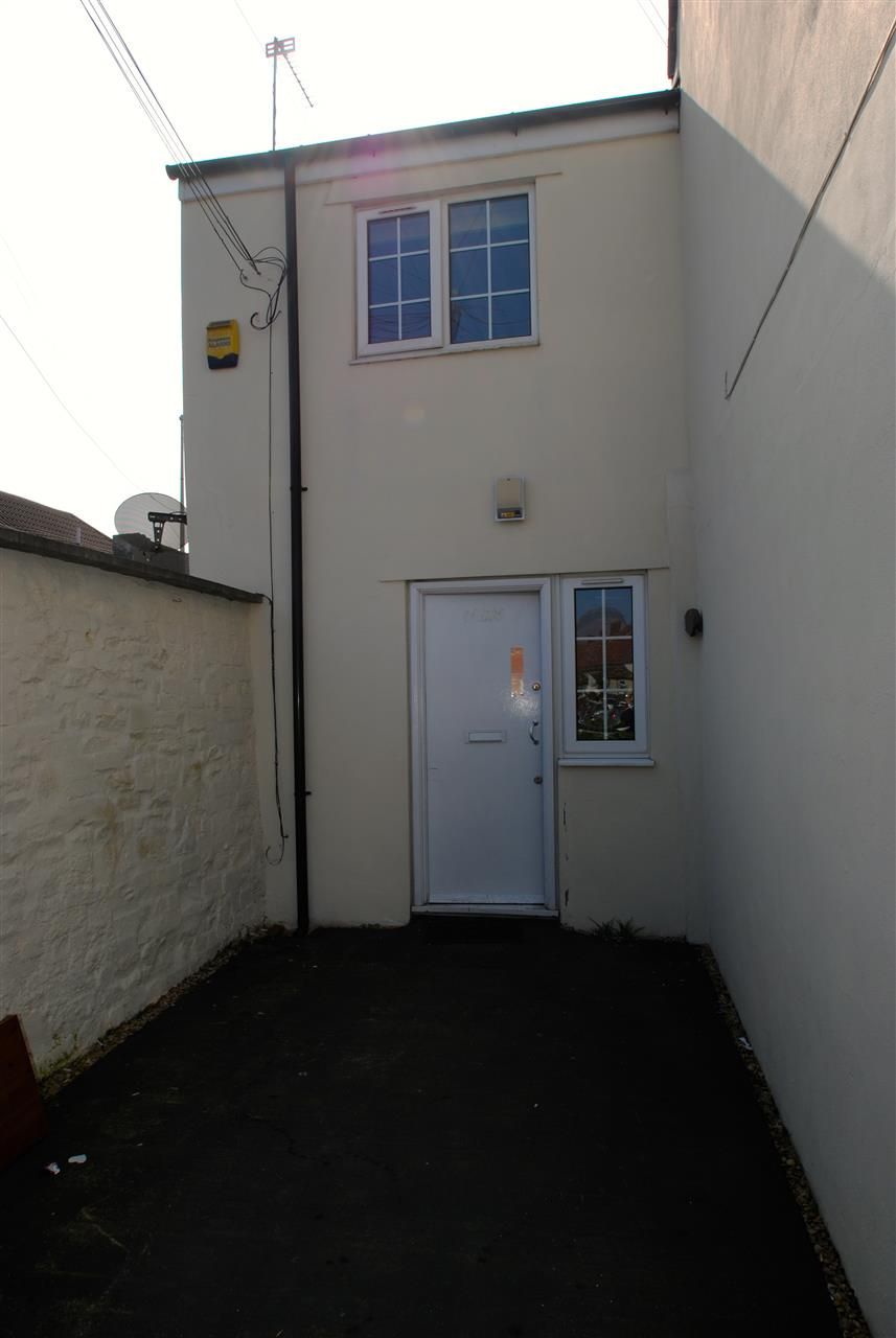 1 bed terraced house to rent in Boultons Lane, Bristol  - Property Image 9
